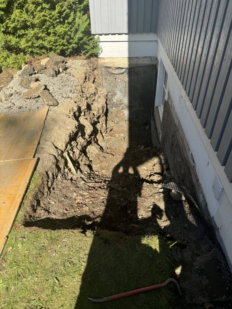 Sprengningsarbeid og fundamentlegging for byggestart.